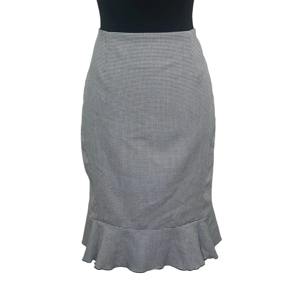 White House Black Market Y2K Ruffle Hem Skirt Houndstooth Size 8